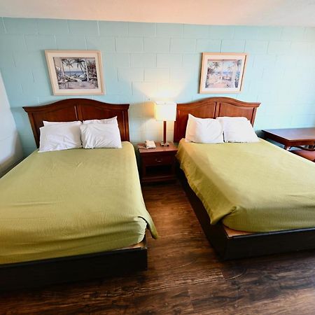 Buccaneer Inn Wyspa St. George Zewnętrze zdjęcie